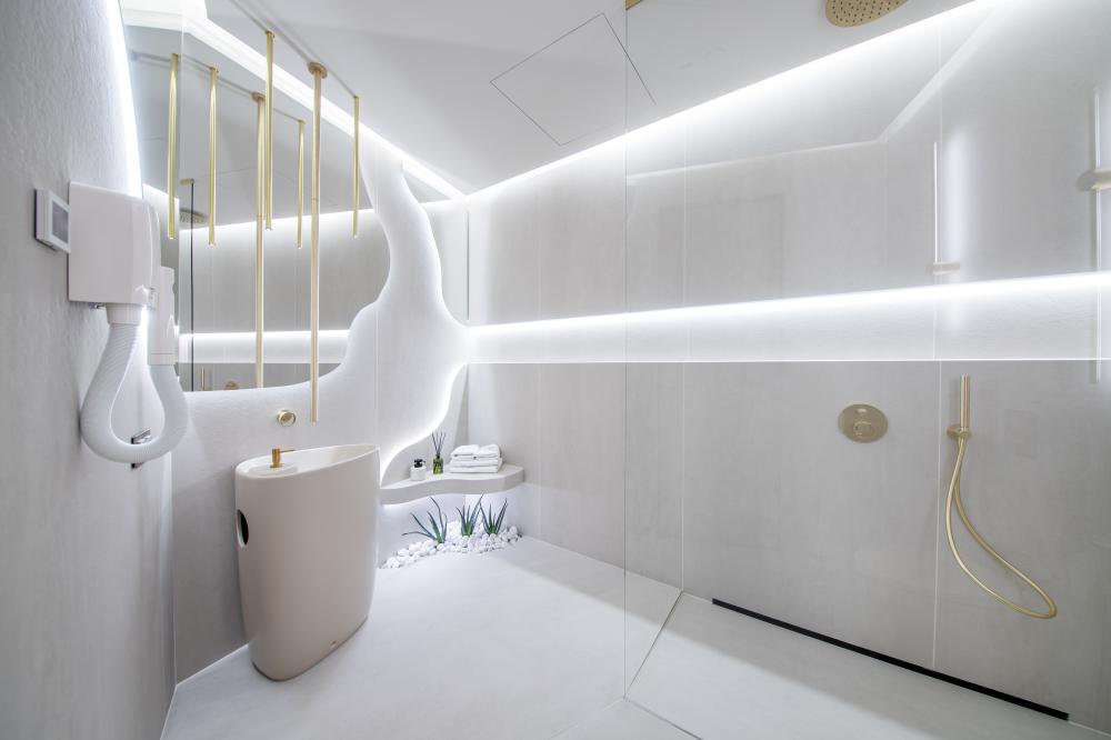 Apartament “Oasis” z Jakuzzi i Sauną na 48 piętrze