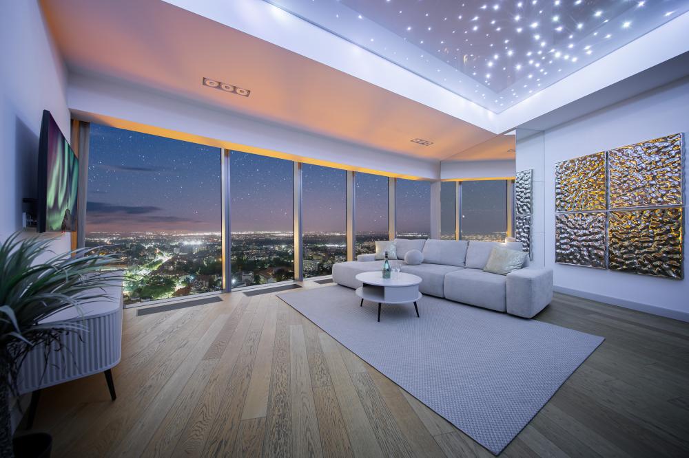 Beige Glamour Apartment