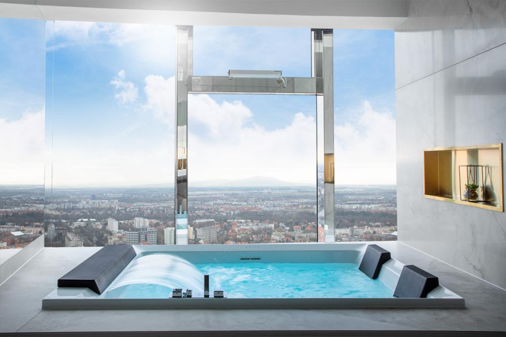 Apartament z dwoma sypialniami i Jakuzzi