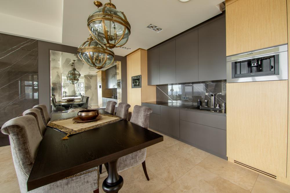 Presidential Penthouse na 42 piętrze