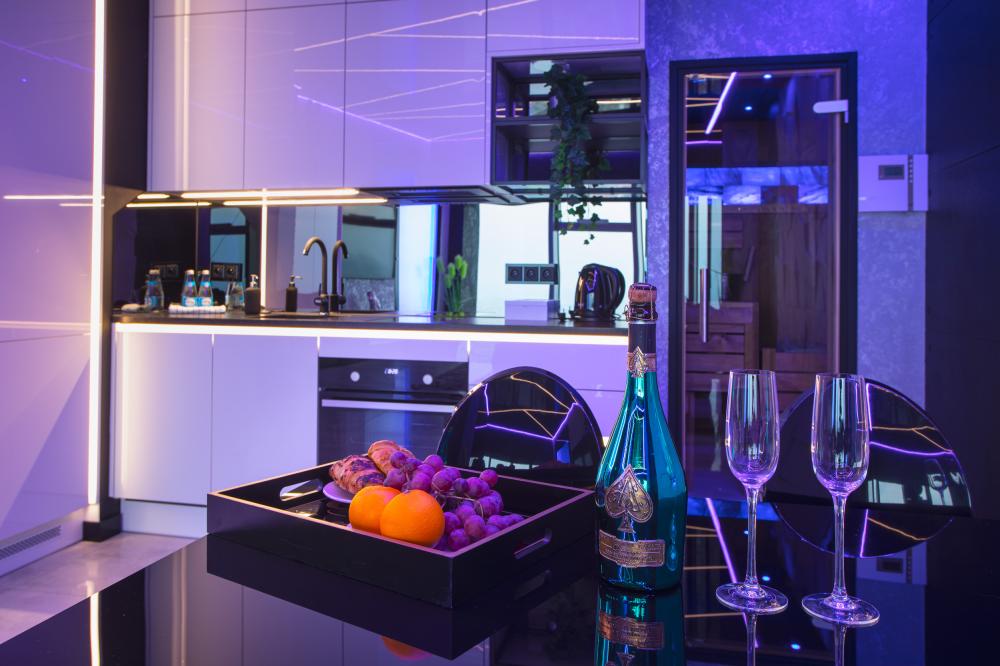 Deluxe z Wanną i Sauną