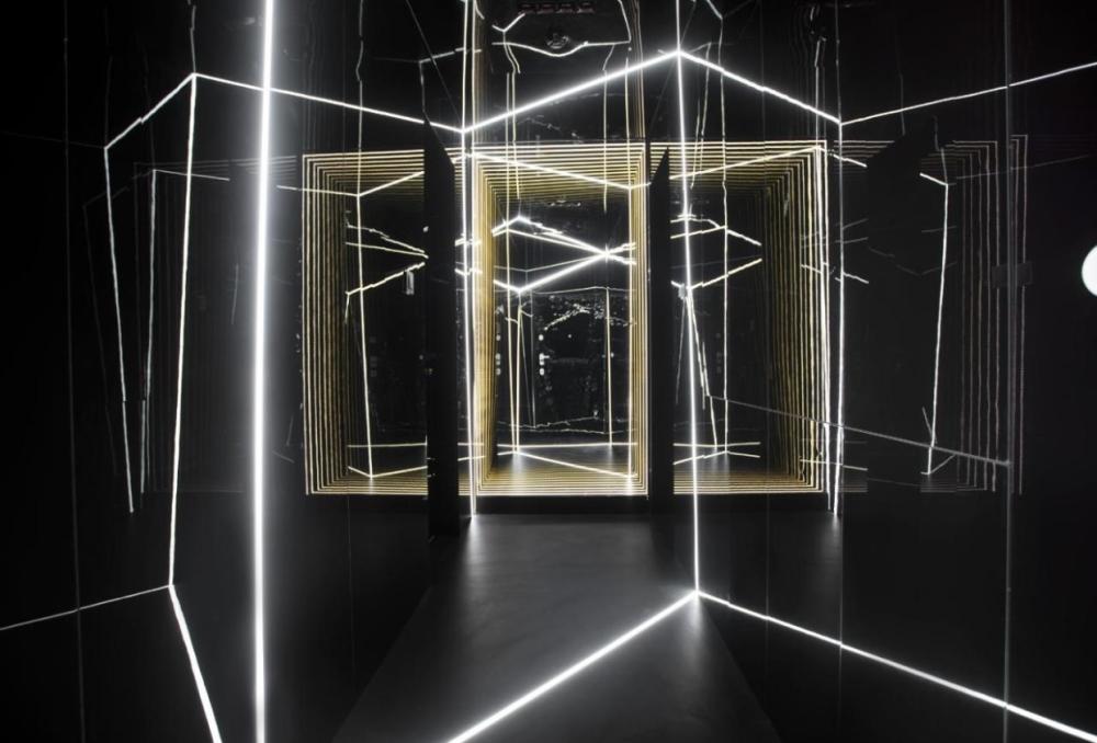 Studio z wanną z hydromasażem