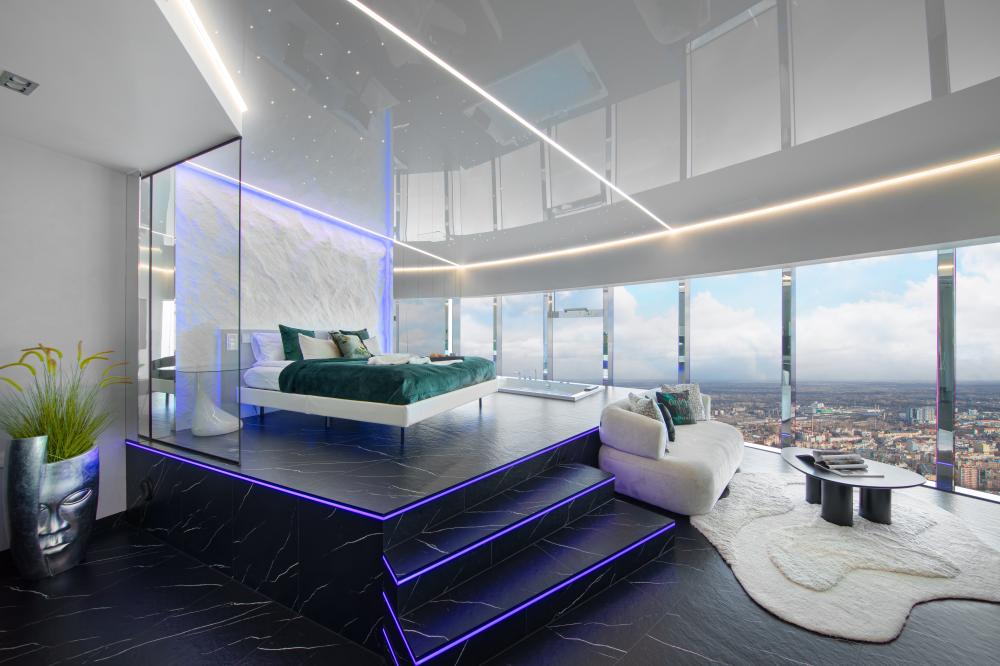 Apartament z jakuzzi na 42 piętrze