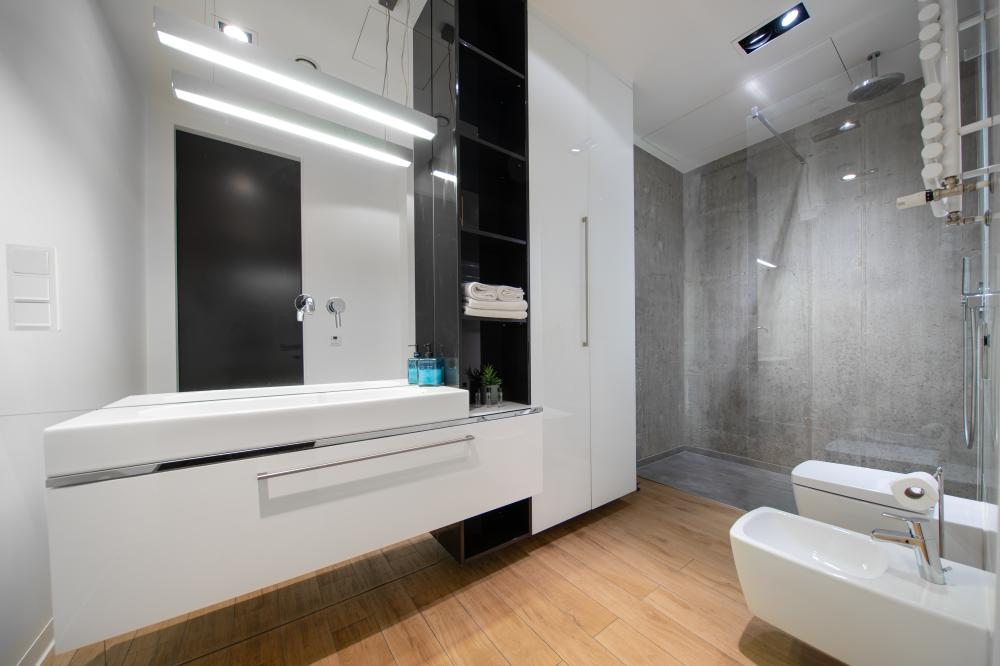 Apartament typu Deluxe Suite z wanną z hydromasażem