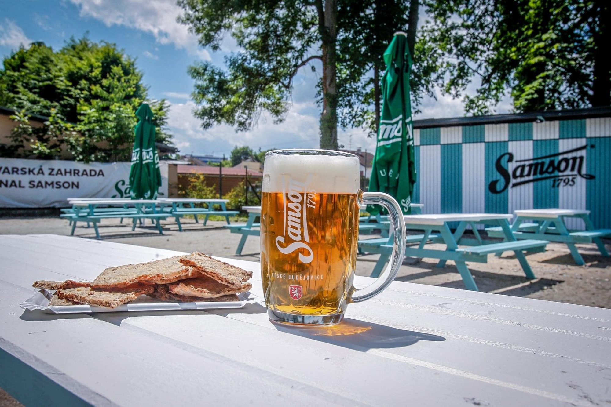 Lodí do PIVOVARSKÉ ZAHRADY SAMSON