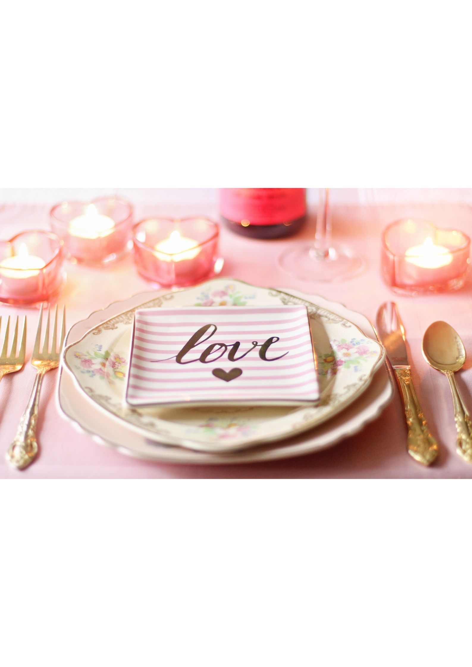 VALENTÝNSKÝ POBYT na HAUSEBOATU