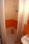 Apartmán č.10 - sprchový kout - Penzion V Roklich, hotel, szállás, kelet-Prága