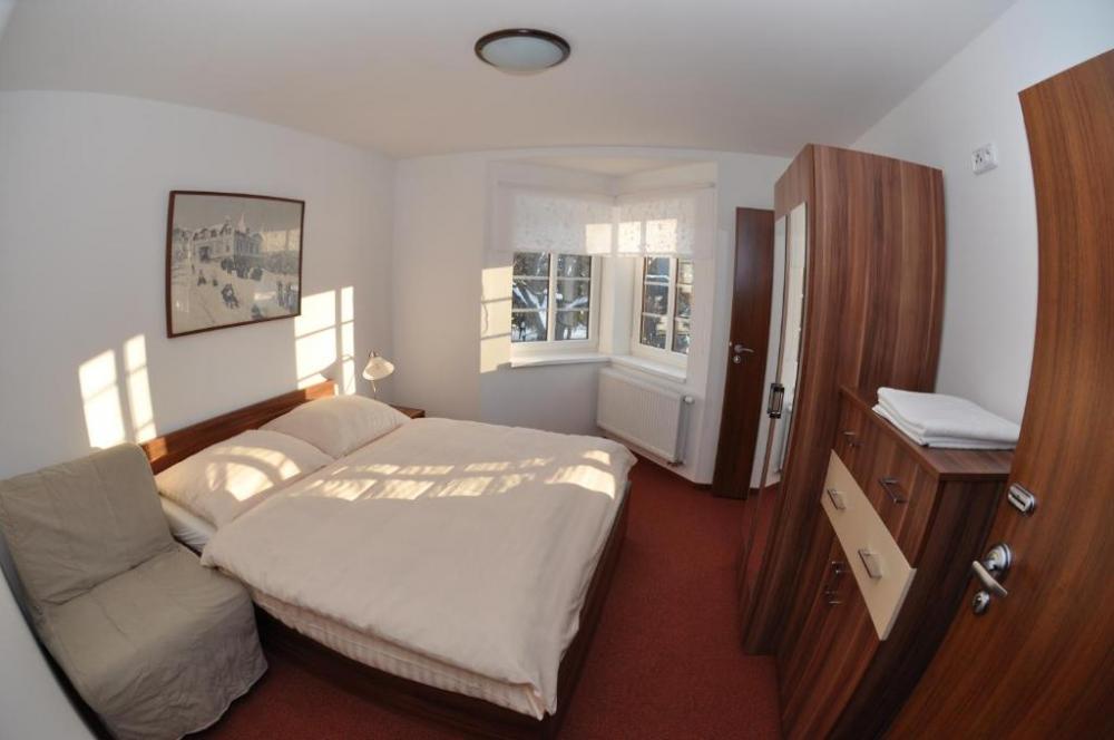 Dvoulůžkový pokoj -1 x manželská postel
