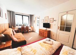 pokoj - M + M apartment ***